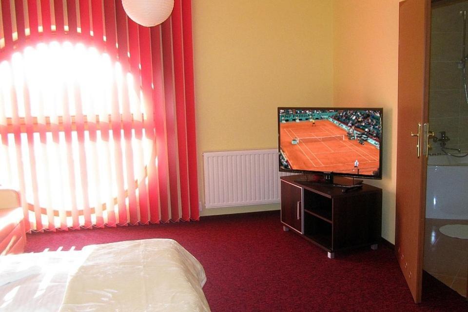 Hotel Tenis Chrząstowice Cameră foto